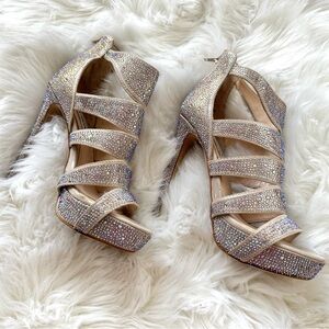 ✨Steve Madden Glittering Strappy Heels✨